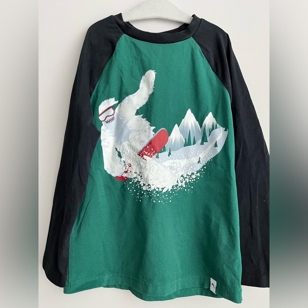 Tommy Bahama snowboarding boys long sleeve shirt size 5-6